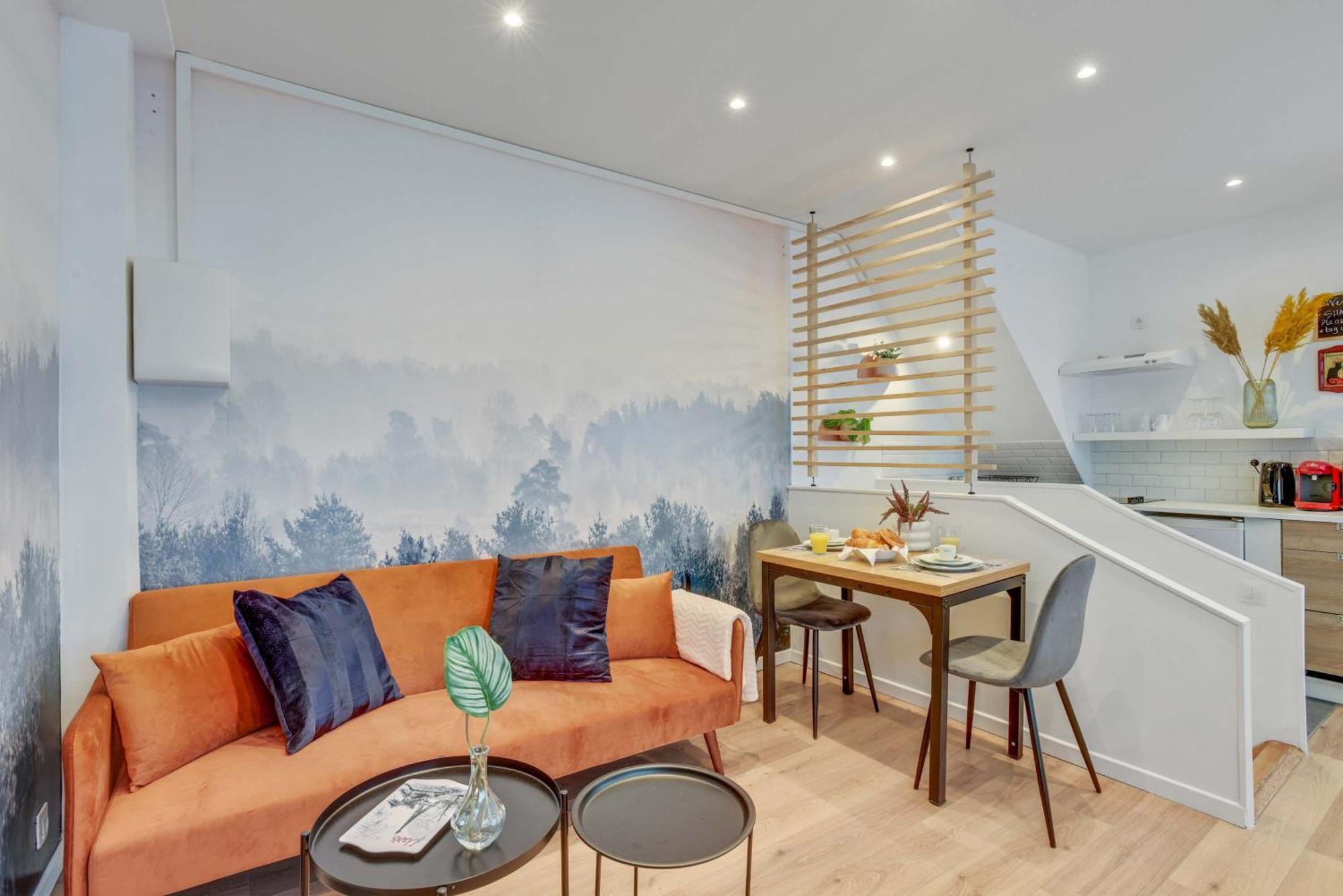 Elegantly Designed Duplex For Four Appartement